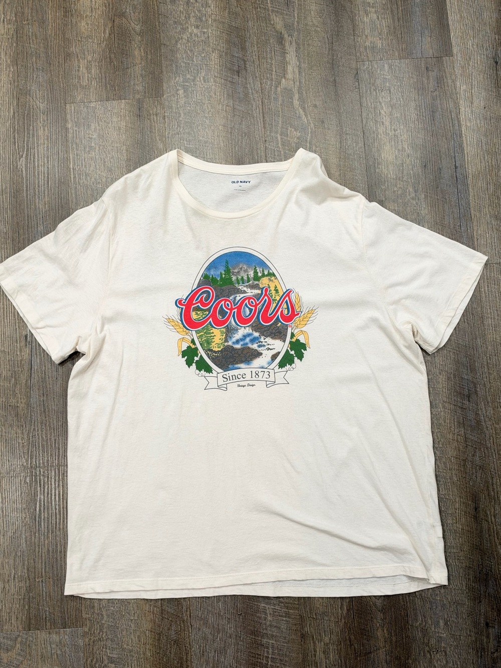 Plus size Old Navy Cream Graphic Coors Tee with Multicolor Logo